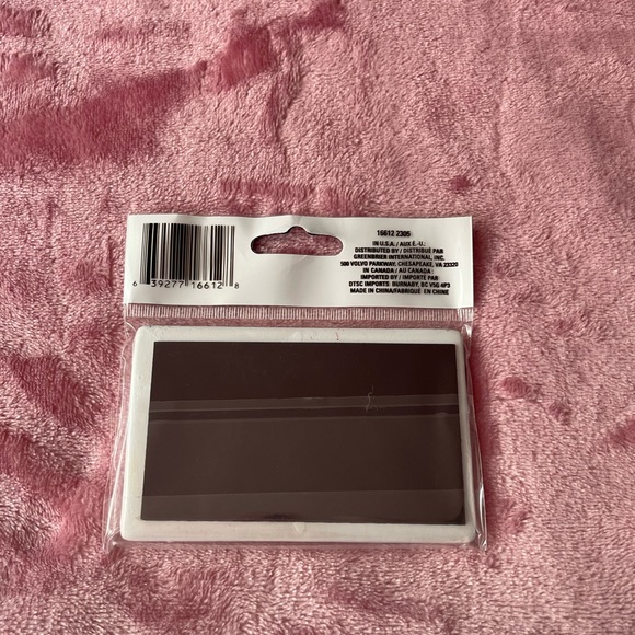 Love Never Fails Magnet - Picture 2 of 2